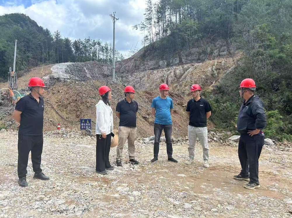 黎強(qiáng)帶隊(duì)開(kāi)展節(jié)前安全檢查