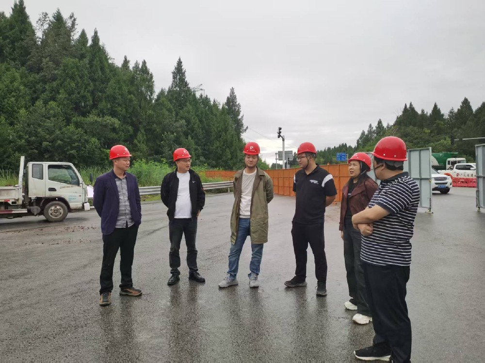 黎強(qiáng)帶隊(duì)開(kāi)展國(guó)慶節(jié)前安全檢查